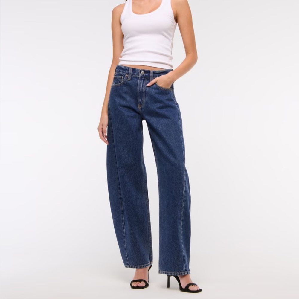 NWT Abercrombie & Fitch Dark Blue Mid Rise Barrel Jean - Picture 5 of 11